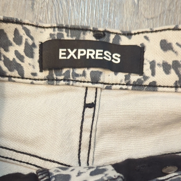 Express Skinny High Rise Stretch Jeans NWT - Picture 4 of 5
